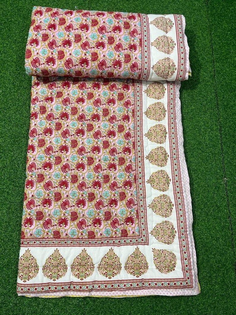 Traditional Block Print Quilt, Vintage Quilt Soft Cotton Razai, Bedding