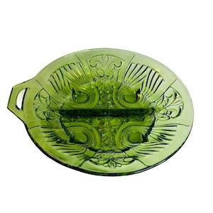 Vintage Indiana Glass Killarney Avocado Green Divided Relish Nut Candy Dish