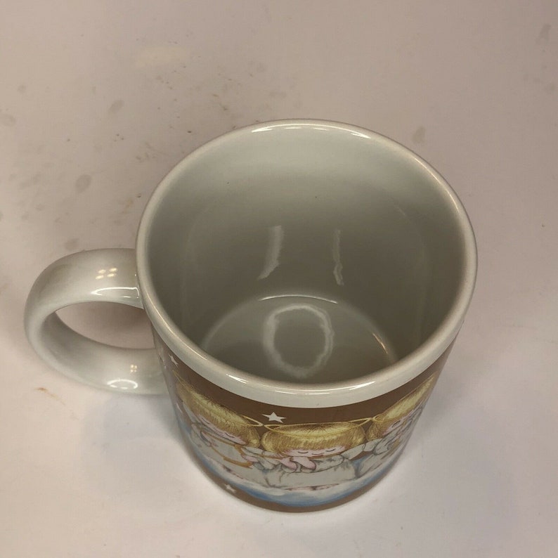 Vintage Hallmark 3 Angels On Cloud Playing Harp Flute Horn Gold Christmas Coffee Mug Cup image 4