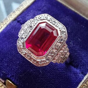ANTIQUE 18ct Ruby and Old Cut Diamond Ring, Unique Antique jewellery, Antique wedding rings image 3