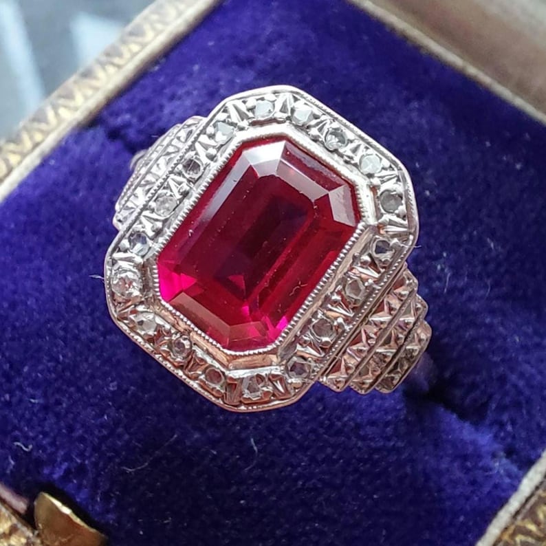 ANTIQUE 18ct Ruby and Old Cut Diamond Ring, Unique Antique jewellery, Antique wedding rings image 3