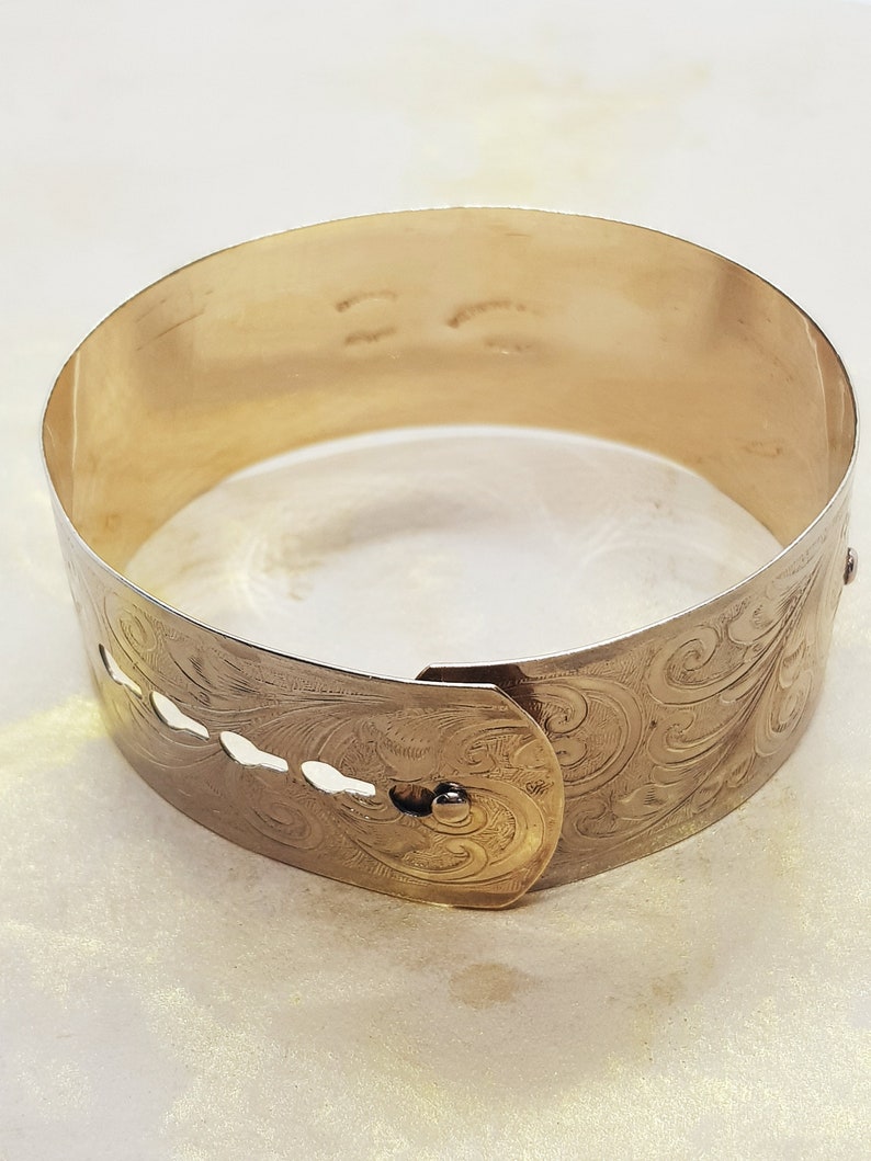 Women/'s antique fidelity bangle beautiful gift ideas