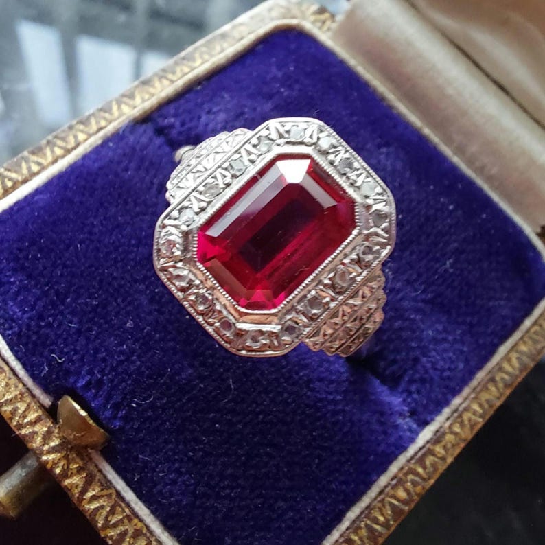 ANTIQUE 18ct Ruby and Old Cut Diamond Ring, Unique Antique jewellery, Antique wedding rings image 4