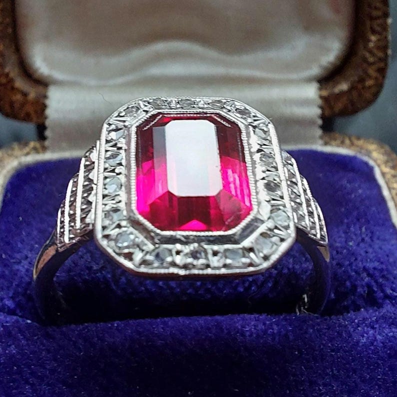 ANTIQUE 18ct Ruby and Old Cut Diamond Ring, Unique Antique jewellery, Antique wedding rings image 2