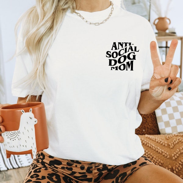 Anti Social Dog Mom T Shirt, T shirt voor hondenmoeders, Retro hondenmoeder t-shirt, Geschenken voor hondenmoeders, Groovy t-shirt, Hond Moeder t shirt, Cadeaus voor hondenliefhebbers