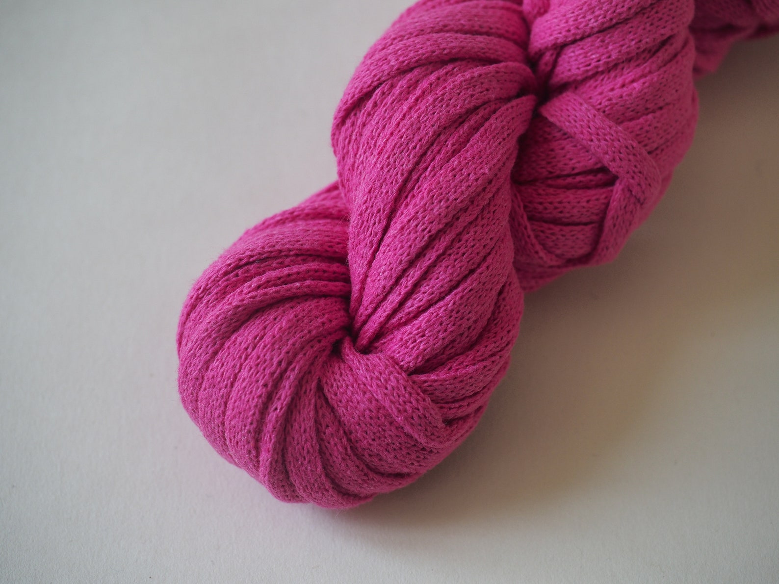 100 Cotton Tape Yarn Fuchsia / Chunky Cotton Ribbon Yarn / Etsy