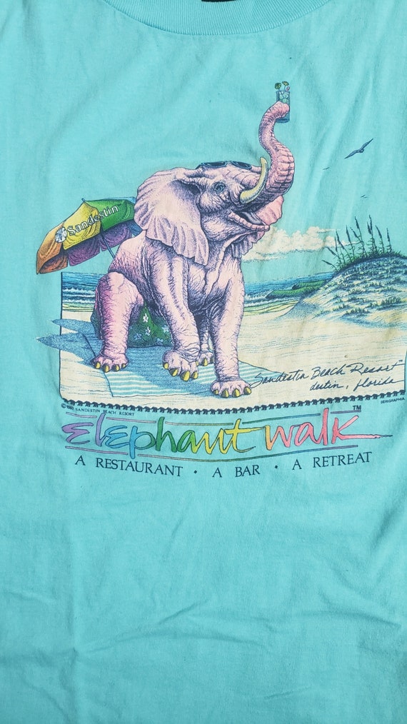 Vintage 1980s Elephant Walk Graphic tshirt - image 6