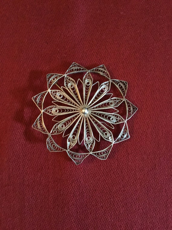 Large Vintage Sterling Filagree Brooch