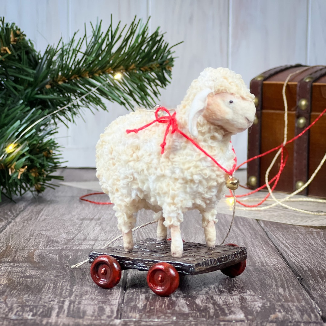 羊の置物 2体セット 木製 ウール インテリア 置物 羊」の人気商品一覧