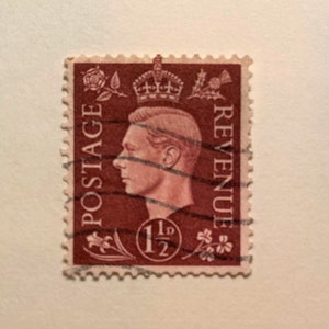 Great Britain King George VI; One and Half Pence Stamp; Red Brown 1-1/2p; Scott #237; Issued 1937; Lightly Cancelled, V/F, OG, Never Hinged