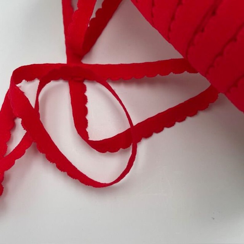 élastiques à festons 8/9mm festonned elastics 8/9mm lingerie couture et loisir créatif DIY Rouge