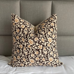 Hmong pillow ,The Chiang Mai pillow, Cotton Pillow, cotton fabric with batik and pretty detail ,Hmong pillow stye ,From Chiang Mai,Thailand.