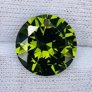 Cubic Zirconia | AAA Quality Cubic Zirconia Round Shape |Olive Green Color CZ Loose Stones Brilliant Quality | (0.5mm-15 mm)