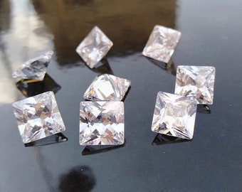 AAAキュービックジルコニアスクエアストーン：ジュエリー製作用ホワイトCZ（2mm-10mm）