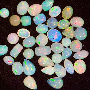 Äthiopischer Feueropal Mix Lot Feueropal Cabochon für Schmuck verwenden Top-Qualität Opal Edelstein AAA Natürliche Multi Feuer Opal Cabochon.