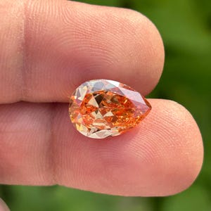 Champagne Color Pear Shape Cubic Zirconia AAA Quality Cubic Zirconia Pear Shape Champagne CZ Loose Stones Brilliant Quality (2x4mm-10x12mm)