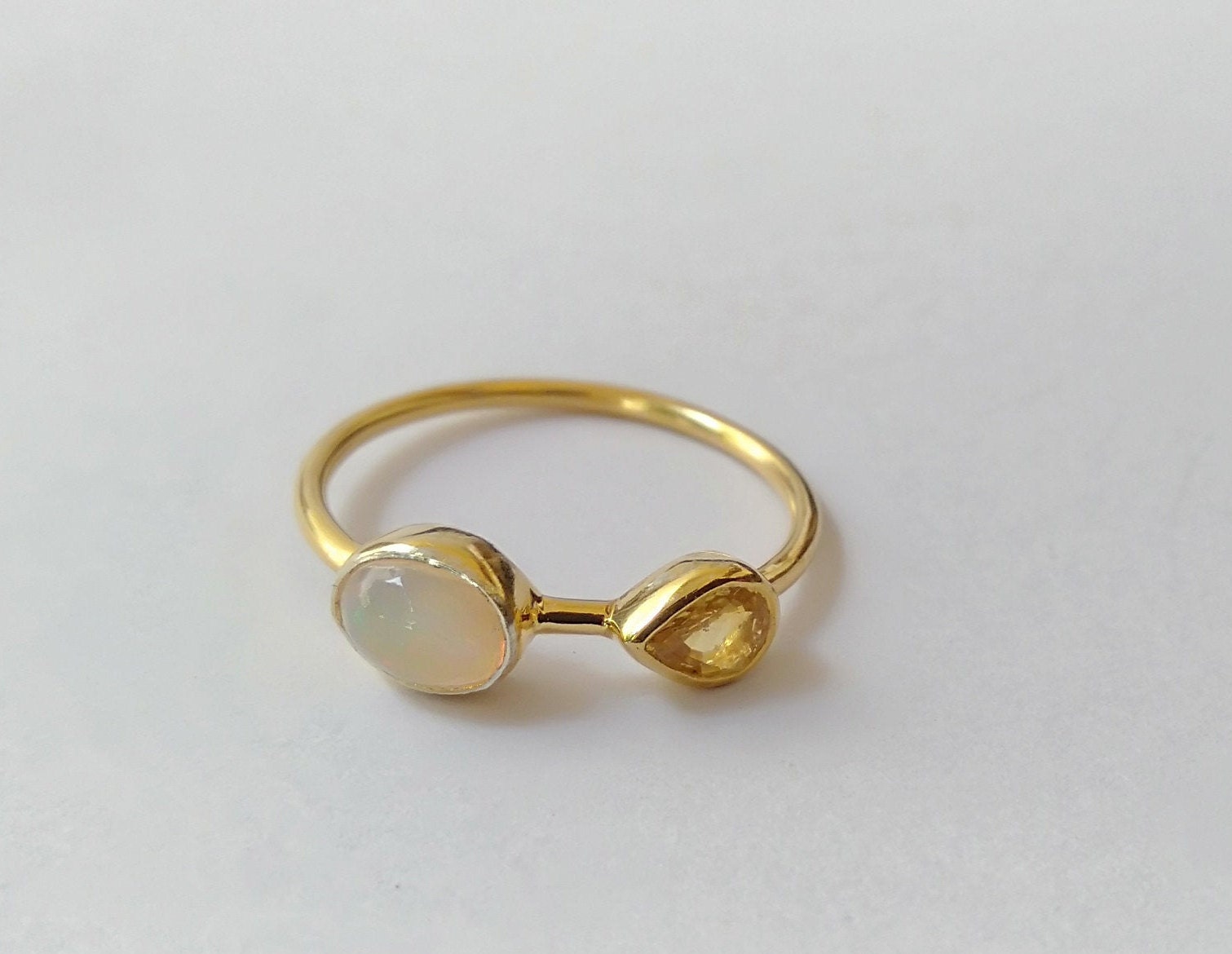 Yellow sapphire deals and pearl ring