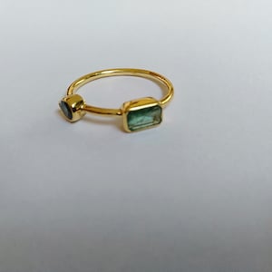 Sterling zilver 925 natuurlijke smaragdgroene ring, kleine ring, minimalistische ring, geel verguld