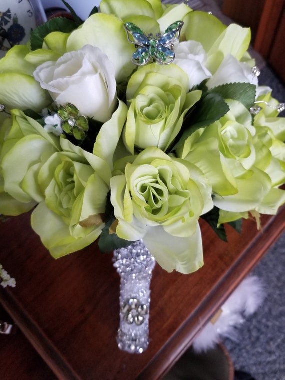 Spring Green Rose Bouquet - Etsy Hong Kong