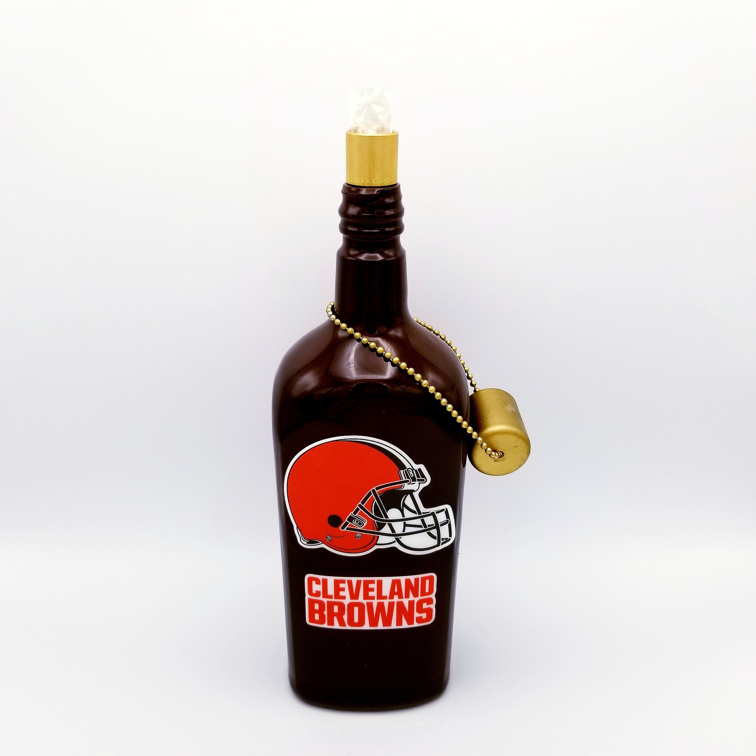You can buy Browns-themed wine bottles
