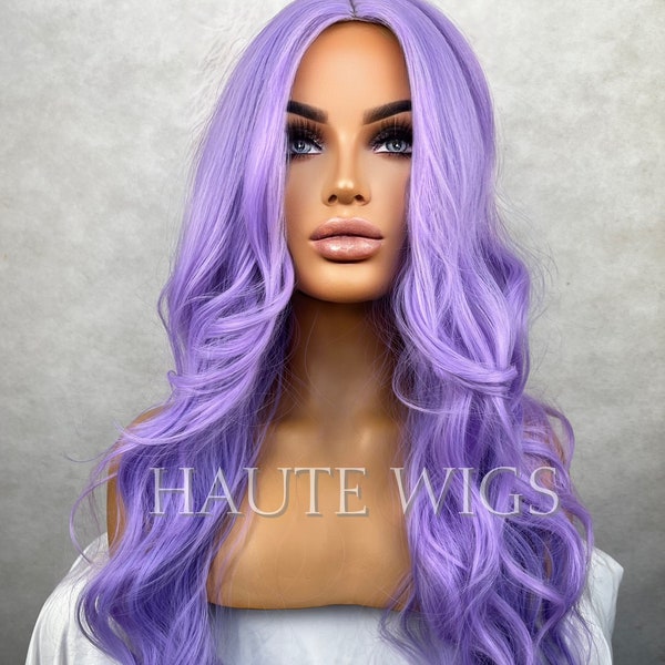 Dynamic Light Purple Wig Moment for Desktop