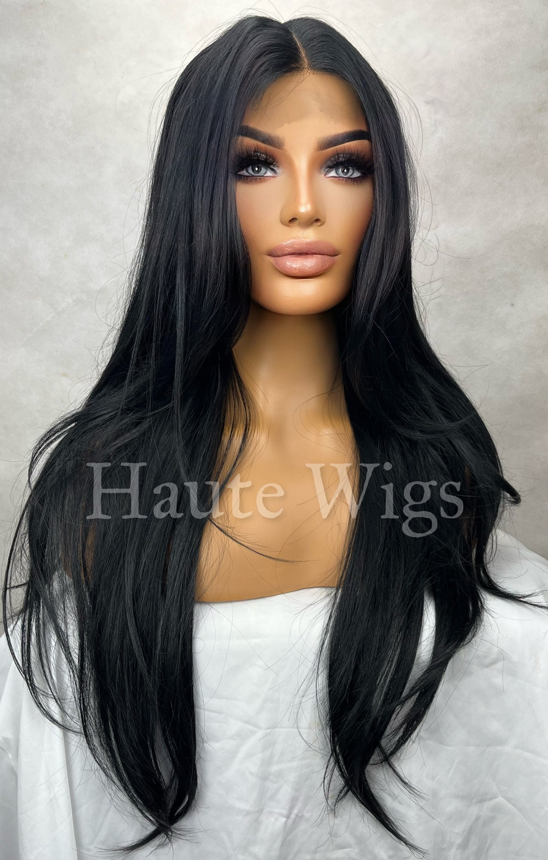 Euphoria 28 Inch Jet Black Wig Layered Cut Style Straight Wig Lace Front  Human Hair Blends Gift for Her Realistic Ladies Womens Wig -  Hong Kong