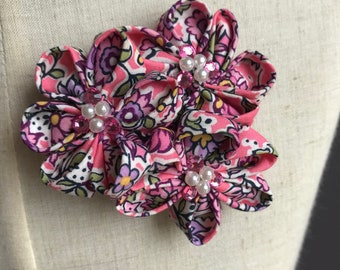 Flower brooch