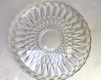 Beautiful Fruit plate, Cake plate or serving plate. Could be used for cheese or cold meats also.