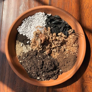 Custom Houseplant Soil Mix