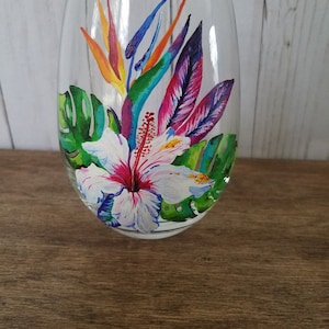 Bicchiere di vino di fiori tropicali, bicchiere di vino tropicale, bicchiere di vino senza stelo, bicchiere di vino dipinto, bicchiere di vino di fiori, bicchiere di vino estivo, regalo di vino