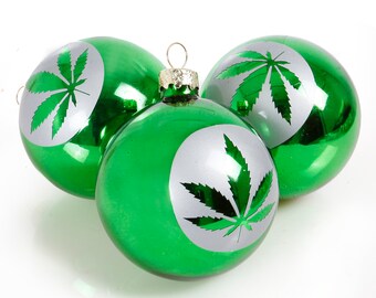 Resultado de imagem para cannabis christmas balls