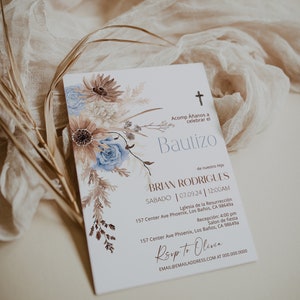 Invitaciones de bautizo digitales, pampas grasses bautizo, spanish baptism invitation, mi bautizo invite, editable christening invite, P156