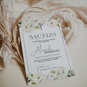Invitaciones de bautizo digitales, white flowers spanish baptism invitation, mi bautizo invitation editable religious invites silver P14