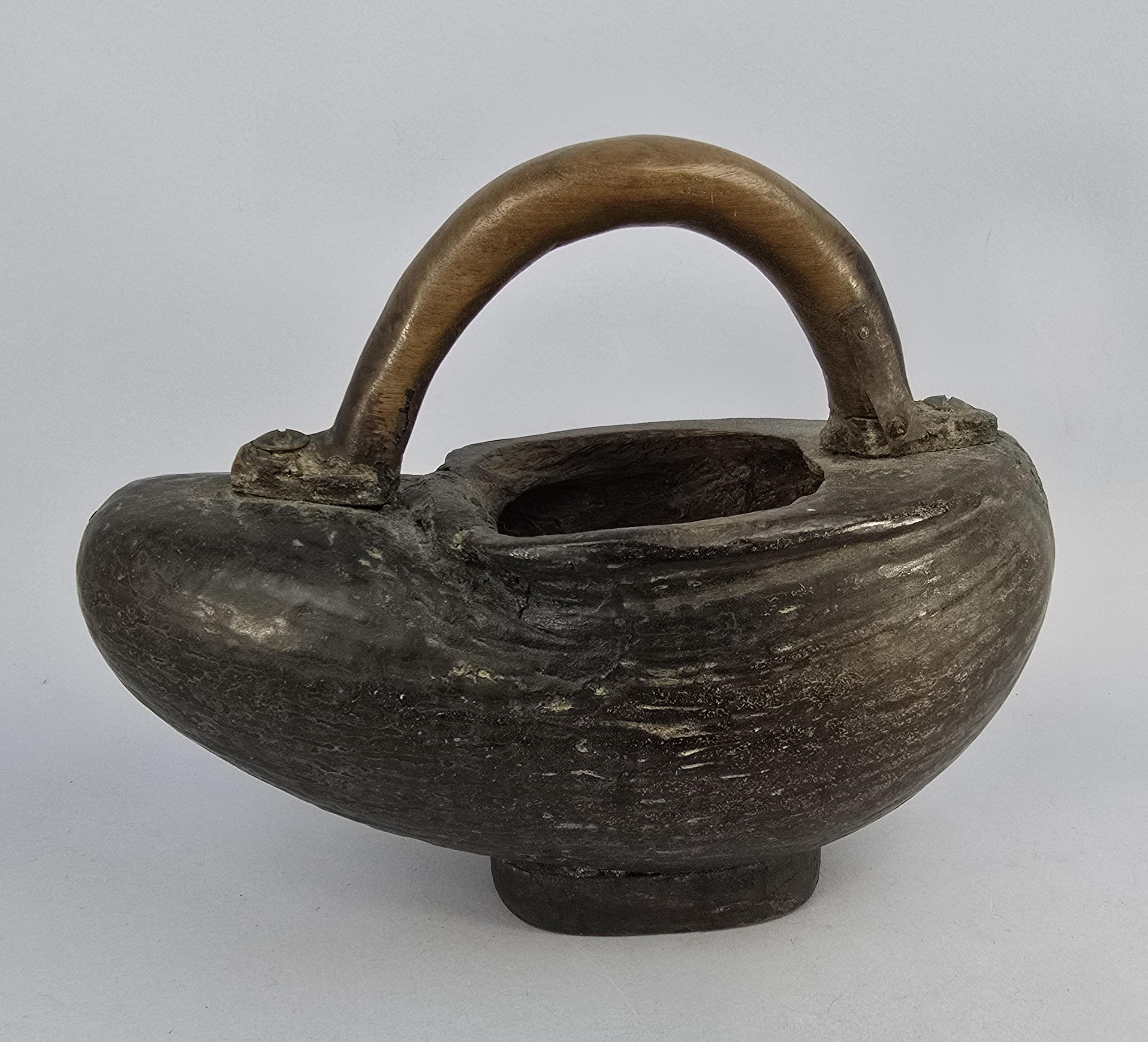 coco's shell...  Fantastic Antique Coco De Mer Nut Shell Lodoicea Maldivica Basket