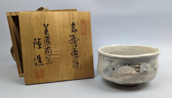 Large Refined Vintage Japanese Shino Yaki Shino Ware Chawan Tea