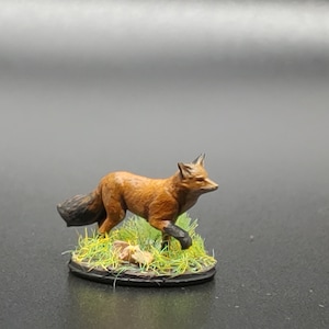 Resin 3d Printed Fox - D&D/Pathfinder - Familiar/Pet/Summon/Form - Forest/City Diorama