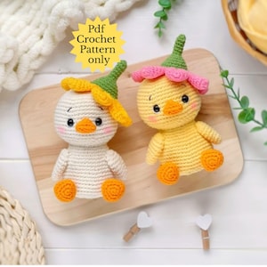 Crochet PATTERN Cute Baby Duckling, Amigurumi tutorial PDF in English, Step-by-step guide with illustrations.