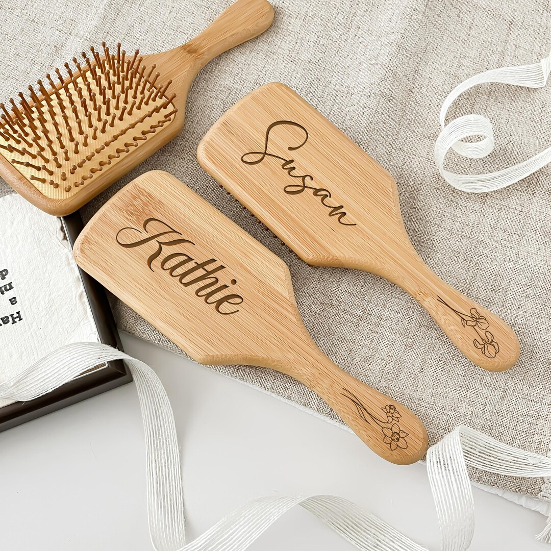Personalized Bridesmaid Wood Combs/ Name Airbag Comb/ Anniversary Gifts ...