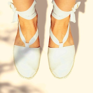 Flat Valencian espadrilles with ribbons - Size 24 to 47