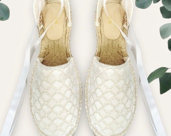 Lace espadrilles with ribbons - Women&#39;s Plus Sizes