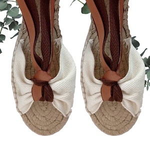 Butterfly Ibiza flat espadrilles with laces, vegan organic cotton sandals