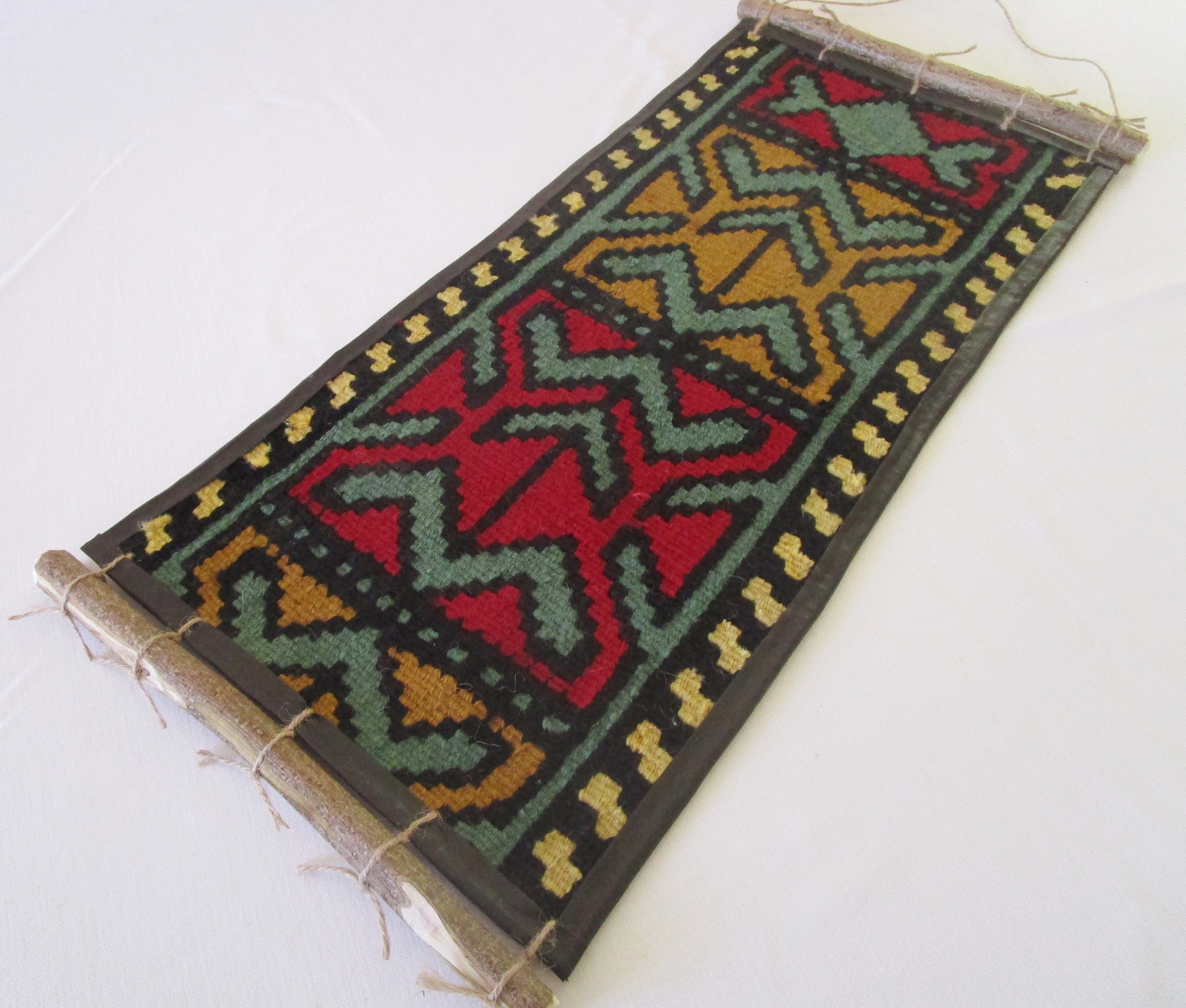 Loom Western Folk Weave, Rug Tapestry Kit, Rustic Motifs Kilims, Wool