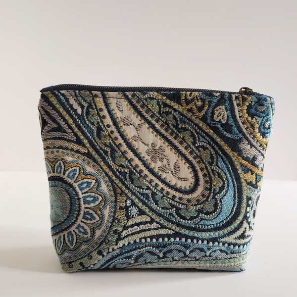 Paisley Tapestry Makeup Bag: Blue Travel Pouch