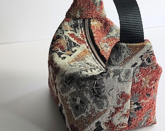 Tapestry Pouch: Evening Bag