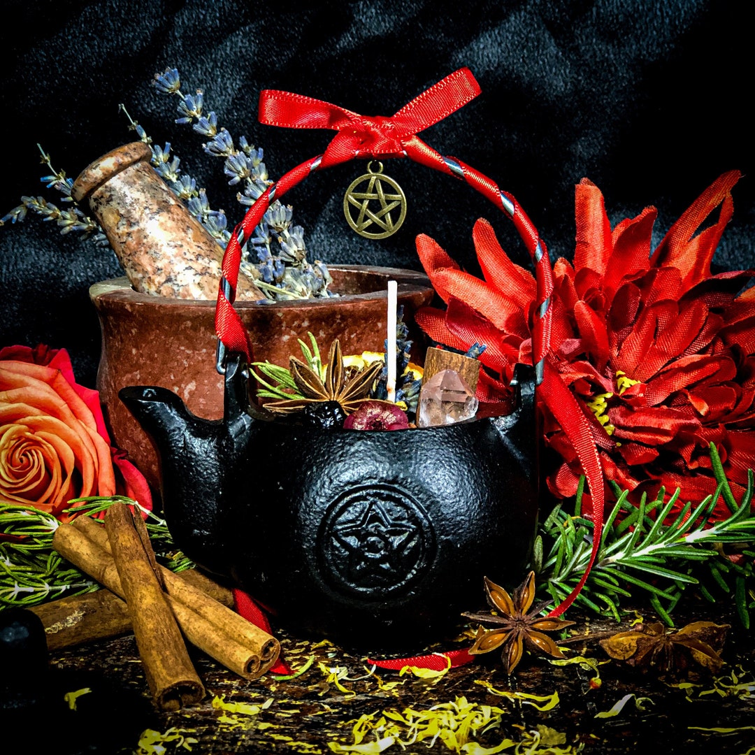 NEW Kitchen Witch Kettle Cauldrons, 2023 Pentagram Candles, Cottage