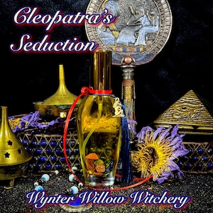 エジプションオイル　CLEOPATRA SEDUCTION Amazon.com: Cleopatra Oil by Art of the Root | Handmade with