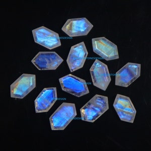 AAA+ kwaliteit regenboogmaansteen zeshoekige vorm Ca. 11 x 6 mm tot 21 x 11 mm beide zijden tabletgeslepen sieraden maken handgemaakte losse edelsteen zeshoek