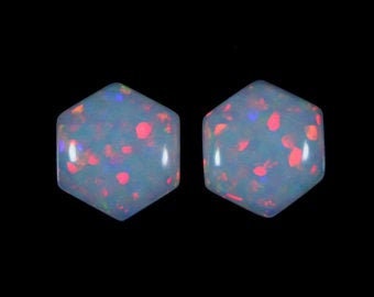 Paire de cabochons d'opale : pierres précieuses hexagonales créées en laboratoire (10 x 10 mm)