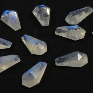10 AAA vita regnbågsmånstenar, kistslipade 13 x 8 mm bild 5