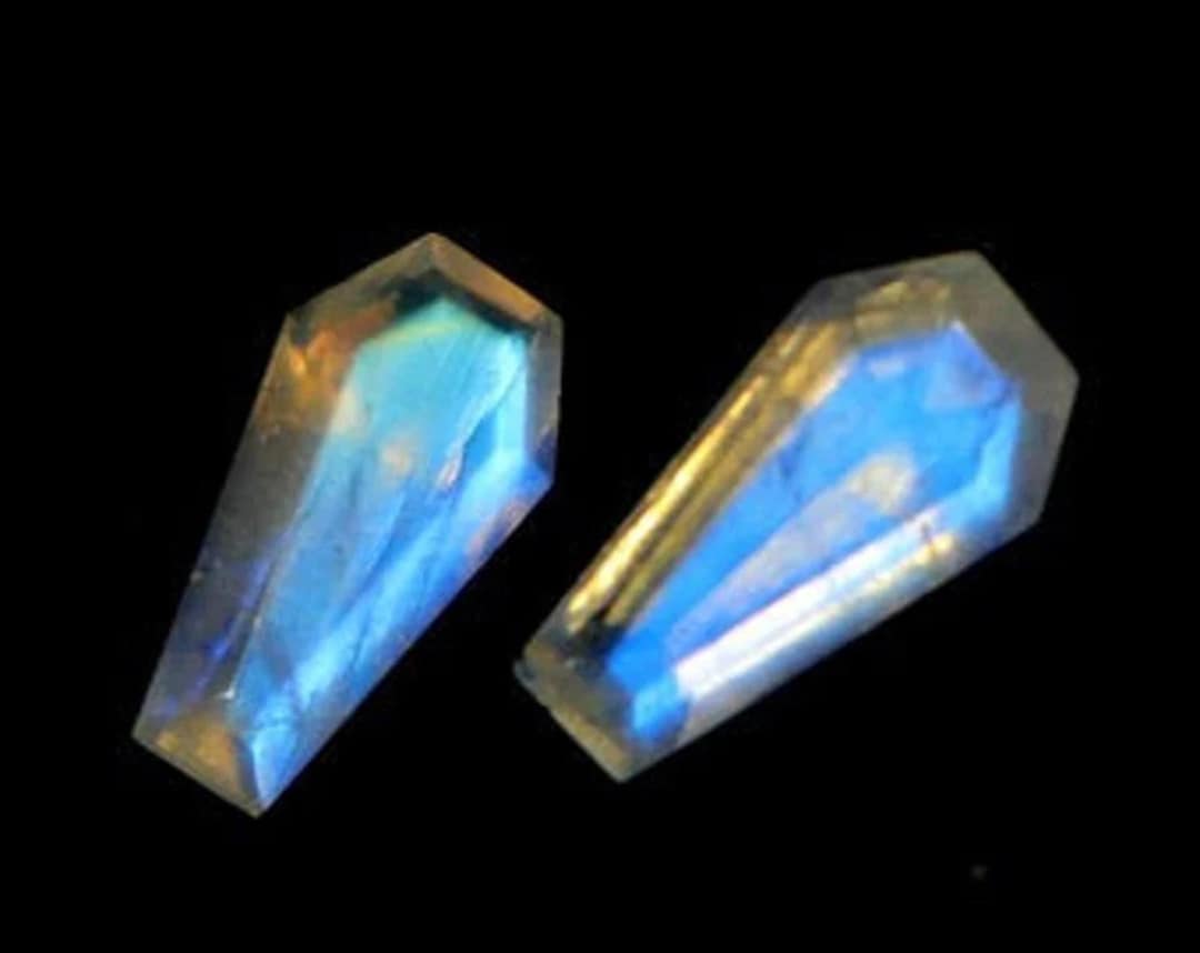 レインボームーンストーン コフィン ジェムストーン、ホワイト、16x8